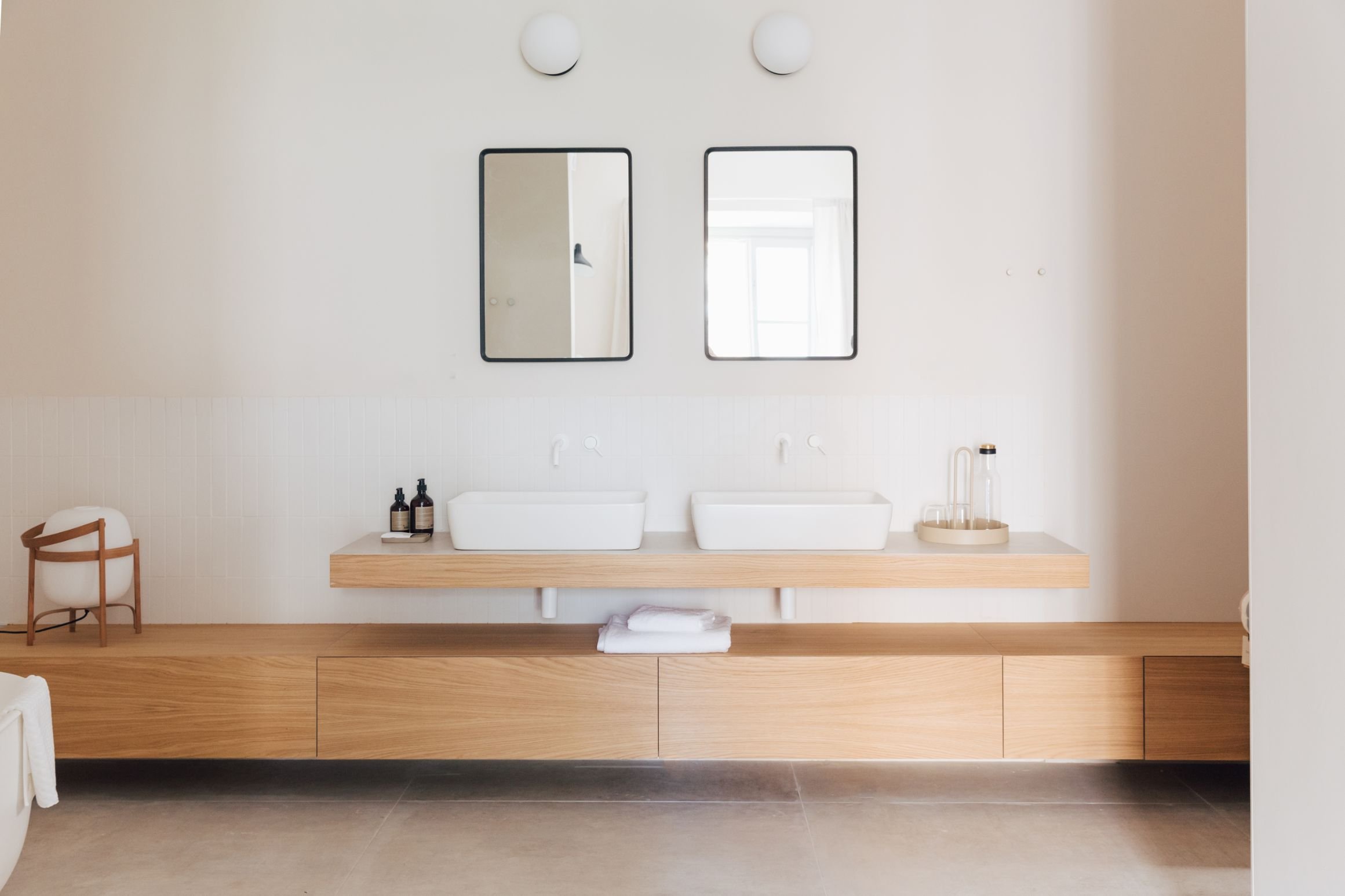 BACON-STUDIO-12 18.08.22placido-y-grata_Good-Trips_.jpg