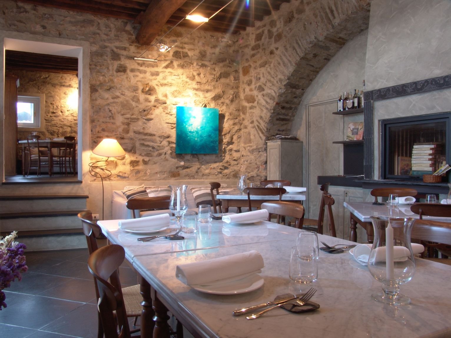 Good-Trips_SOSTA KITCHEN SALA 2 15x12.jpg